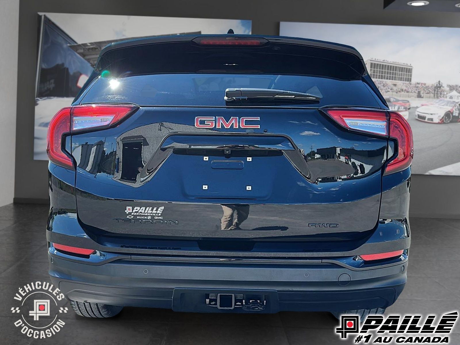 2023 GMC Terrain in Nicolet, Quebec