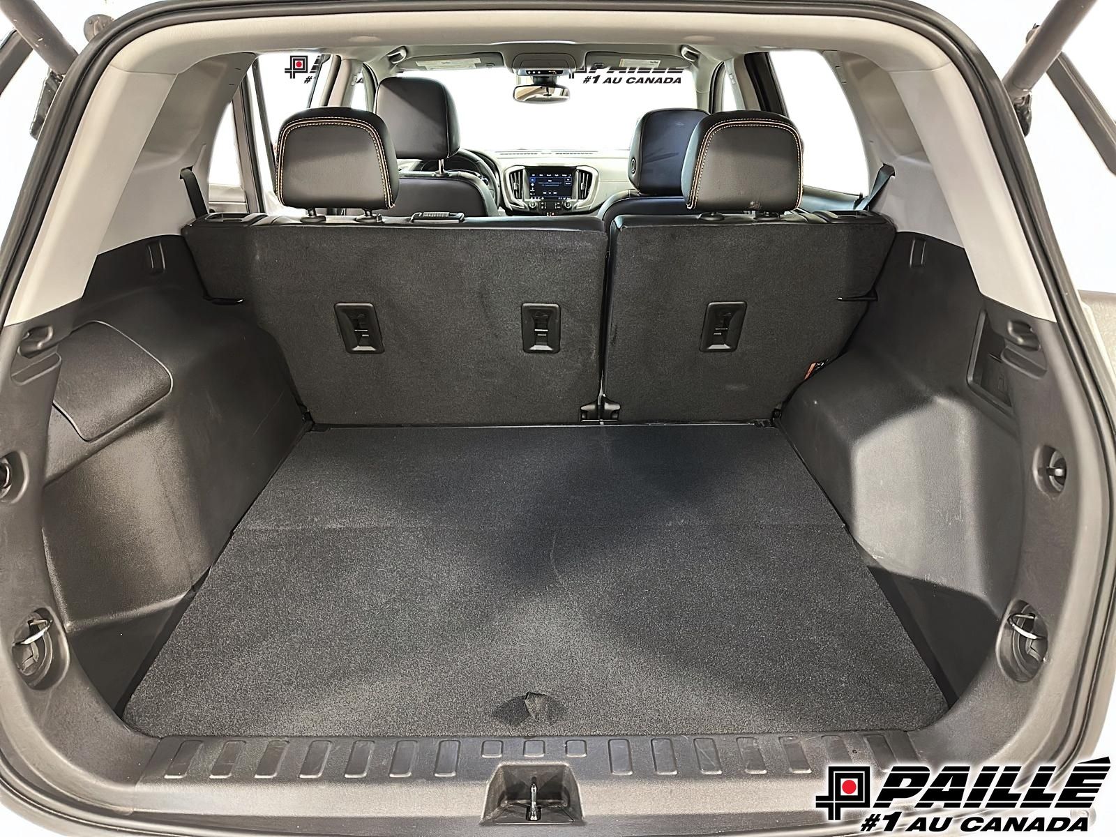 2024 GMC Terrain in Nicolet, Quebec