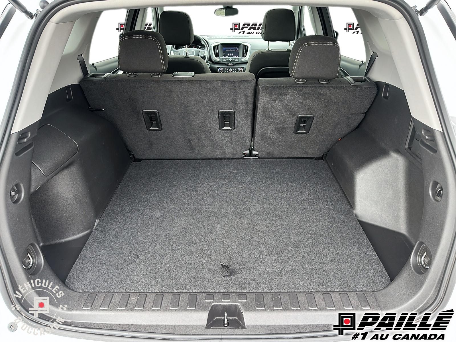 2024 GMC Terrain in Berthierville, Quebec