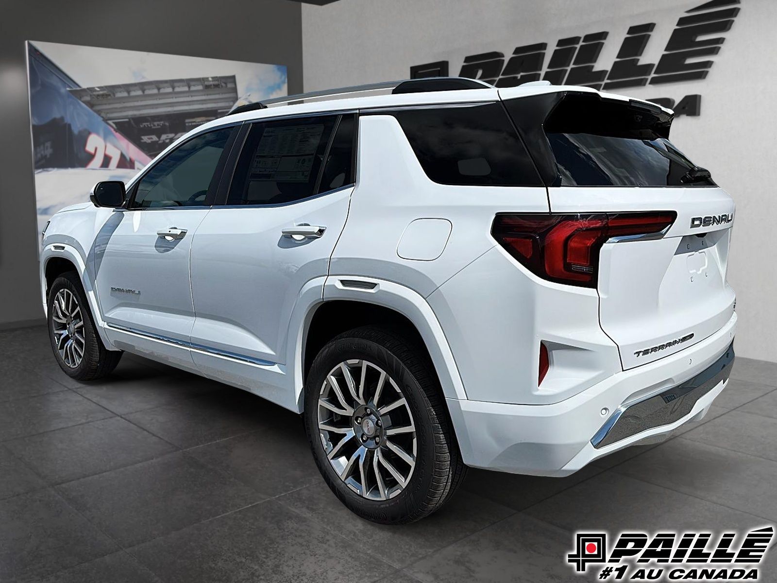 2027 GMC Terrain in Berthierville, Quebec