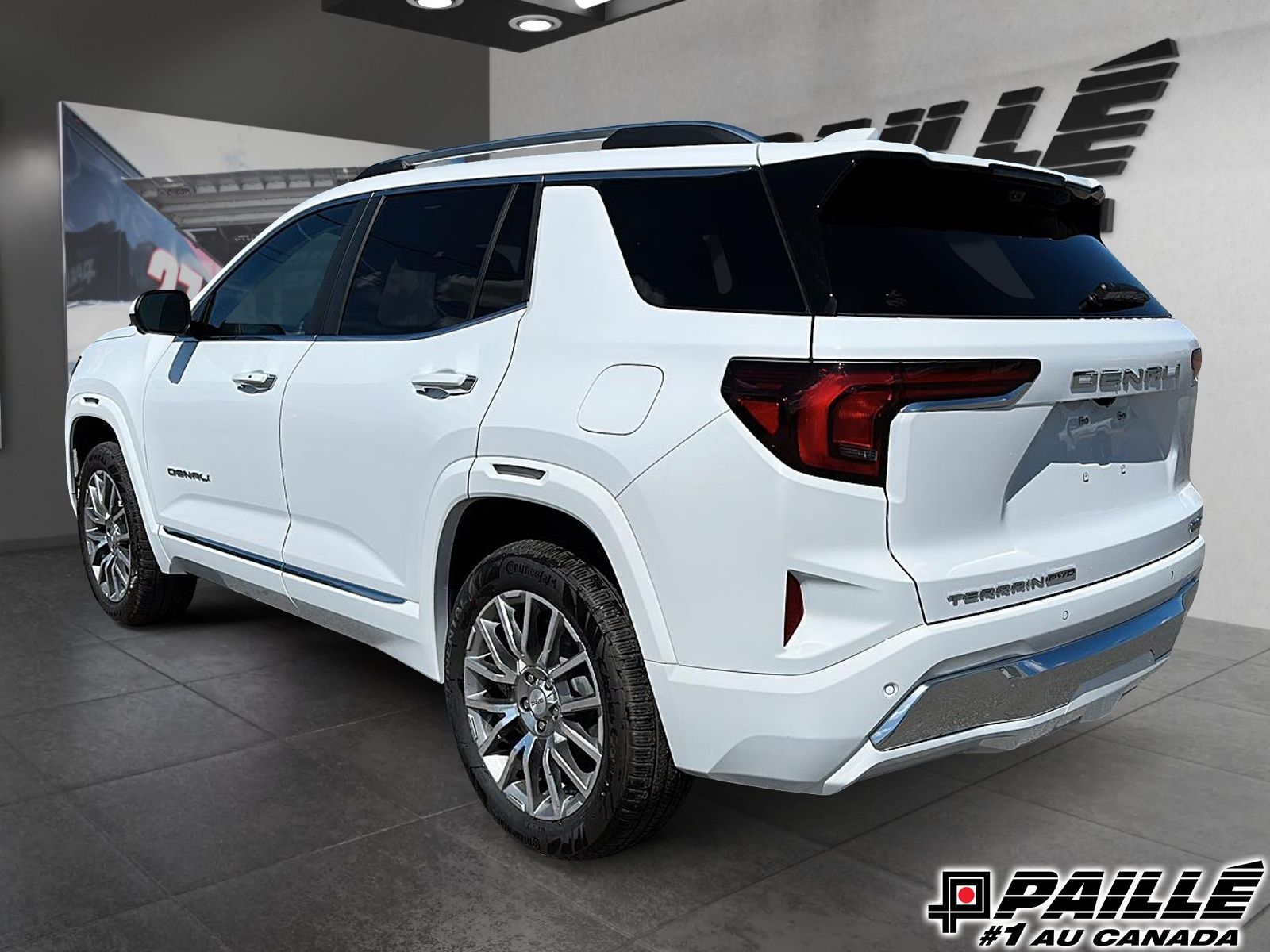 2027 GMC Terrain in Berthierville, Quebec