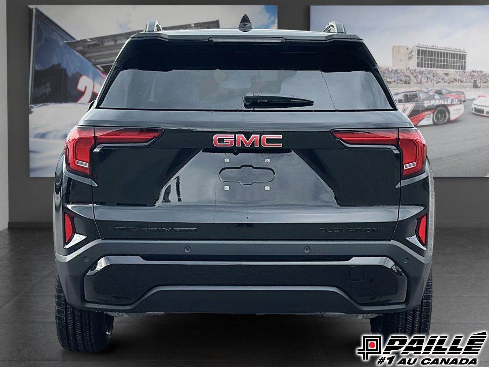 2027 GMC Terrain in Berthierville, Quebec