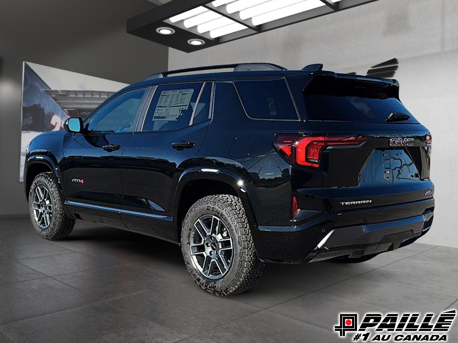 2027 GMC Terrain in Berthierville, Quebec
