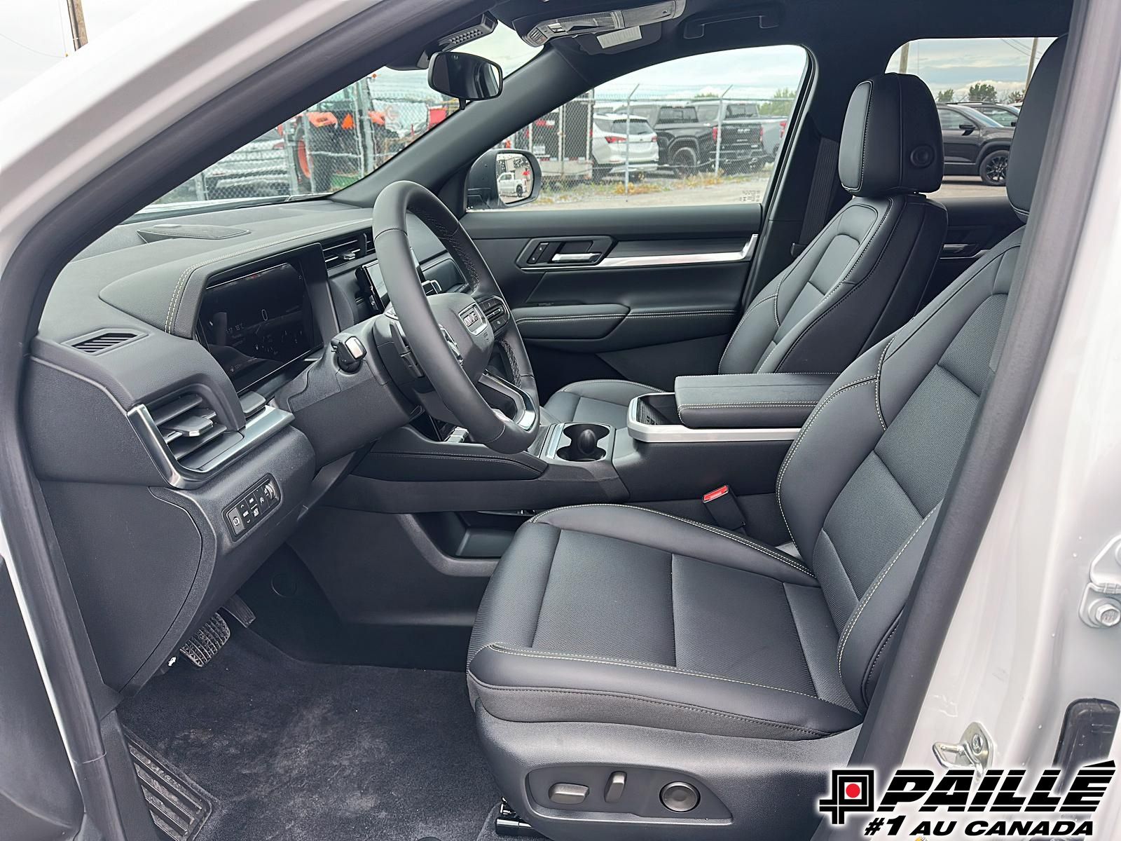 2027 GMC Terrain in Berthierville, Quebec