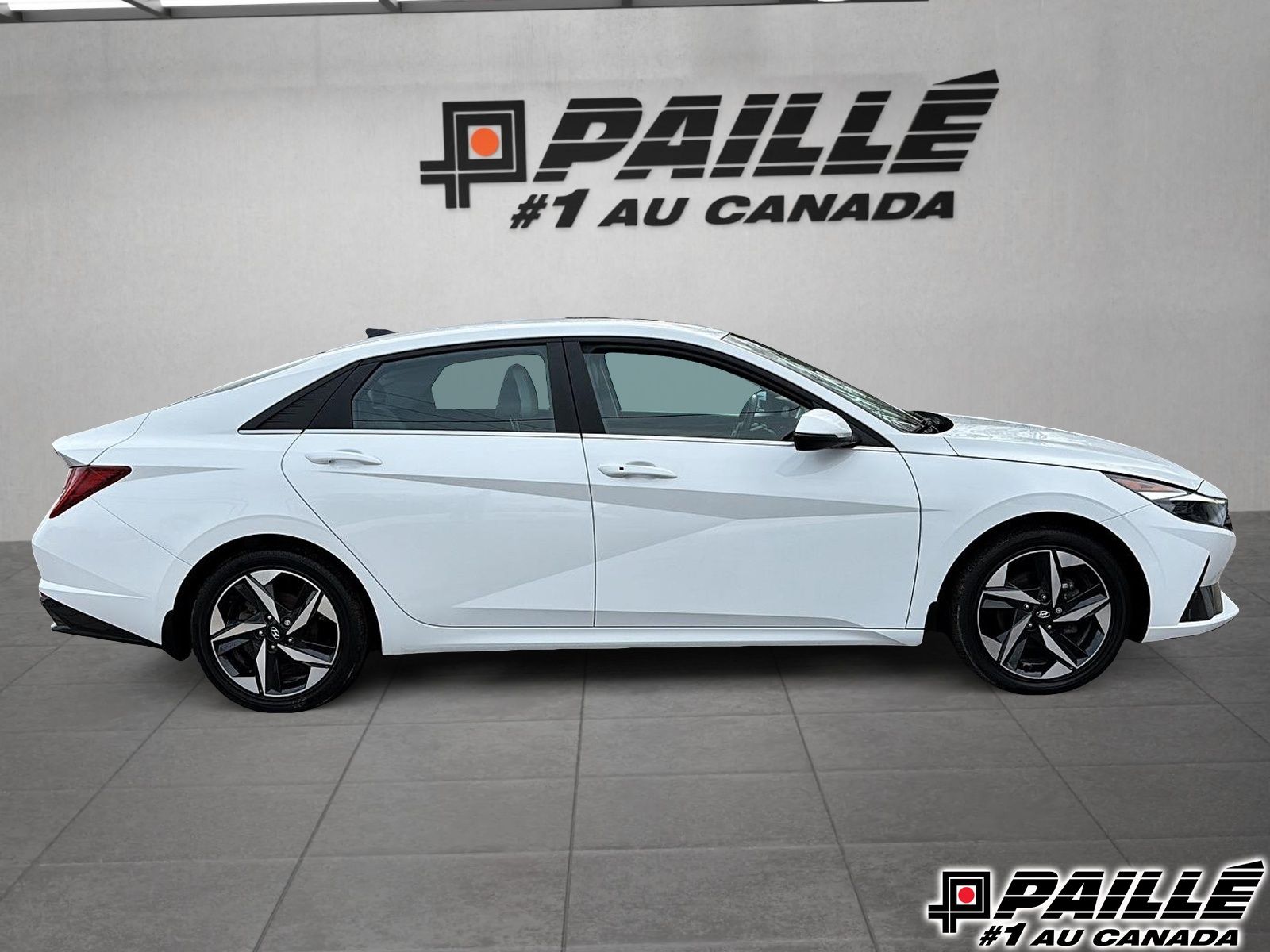 Hyundai Elantra Hybrid  2023 à Sorel-Tracy, Québec