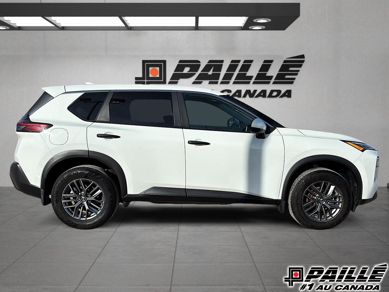 2021 Nissan Rogue in Nicolet, Quebec