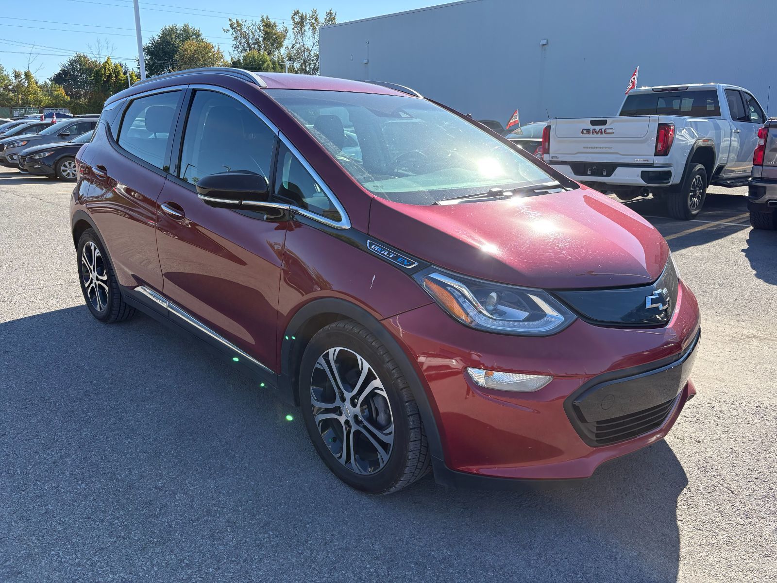 Photo 2018 Chevrolet Bolt EV PREMIER - 100% ELECTRIC - LEATHER - BOSE SPEAKERS #3