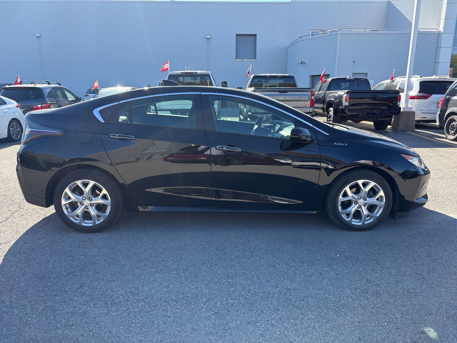 Photo Chevrolet Volt PREMIER - PLUG-IN HYBRID - 85KM RANGE 2019 #4