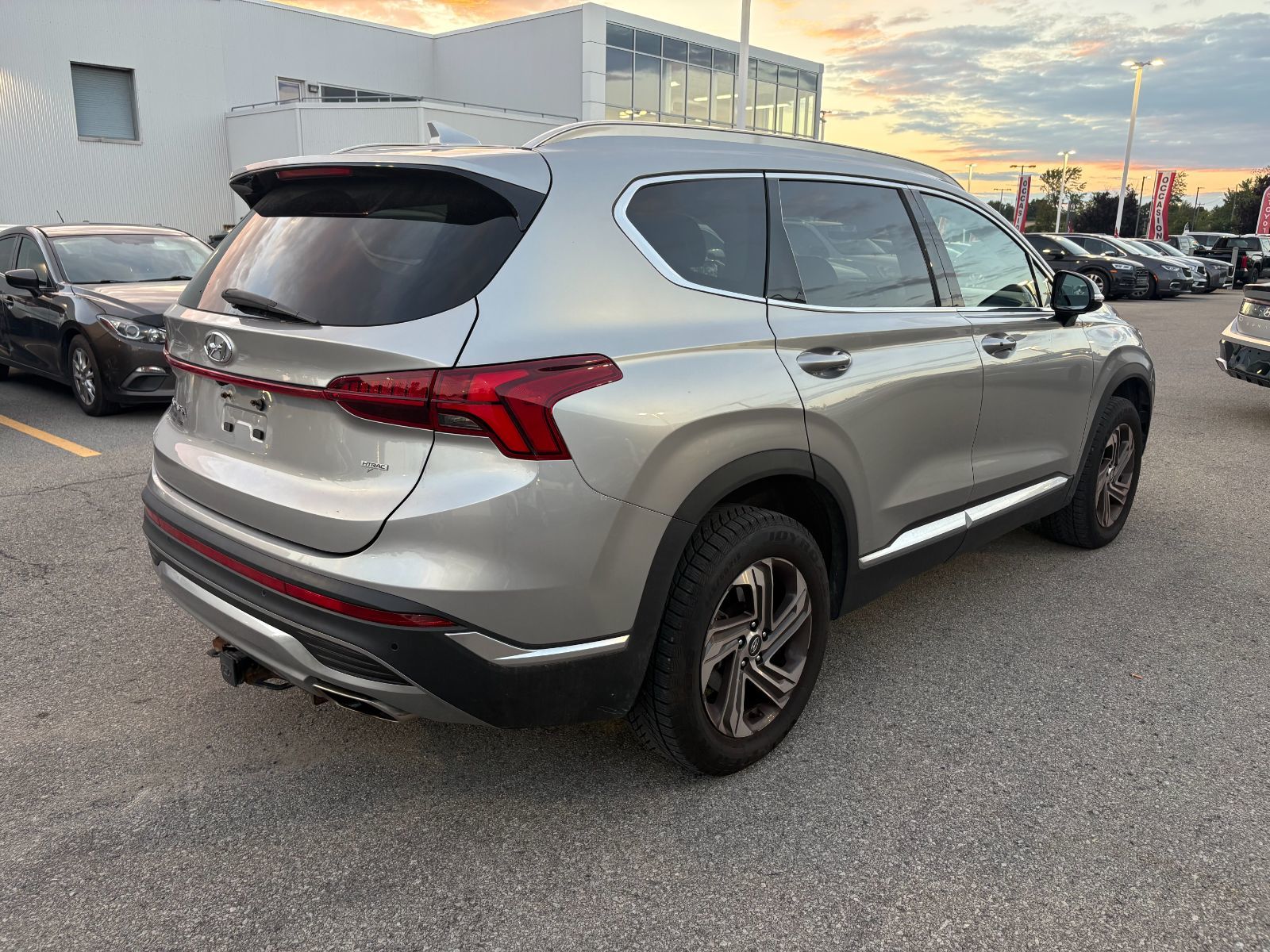 Photo 2021 Hyundai Santa Fe PREFERRED TREND PACK - PANORAMIC SUNROOF - LEATHER #5
