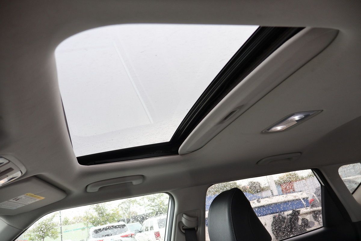 Photo 2022 Kia Soul EX+ - SUNROOF - HEATED SEATS & STEERING #8