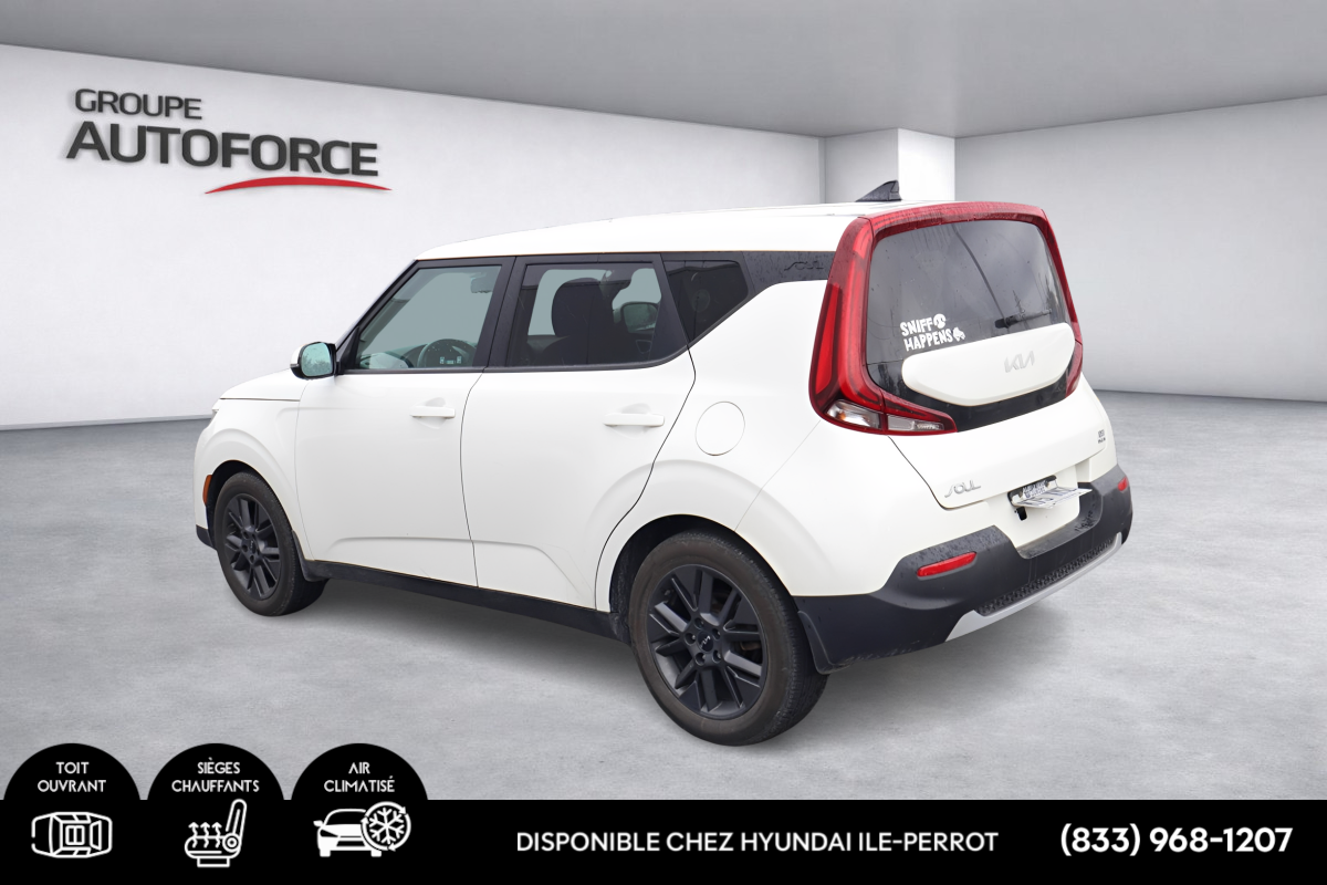 Photo 2022 Kia Soul EX+ - SUNROOF - HEATED SEATS & STEERING #4
