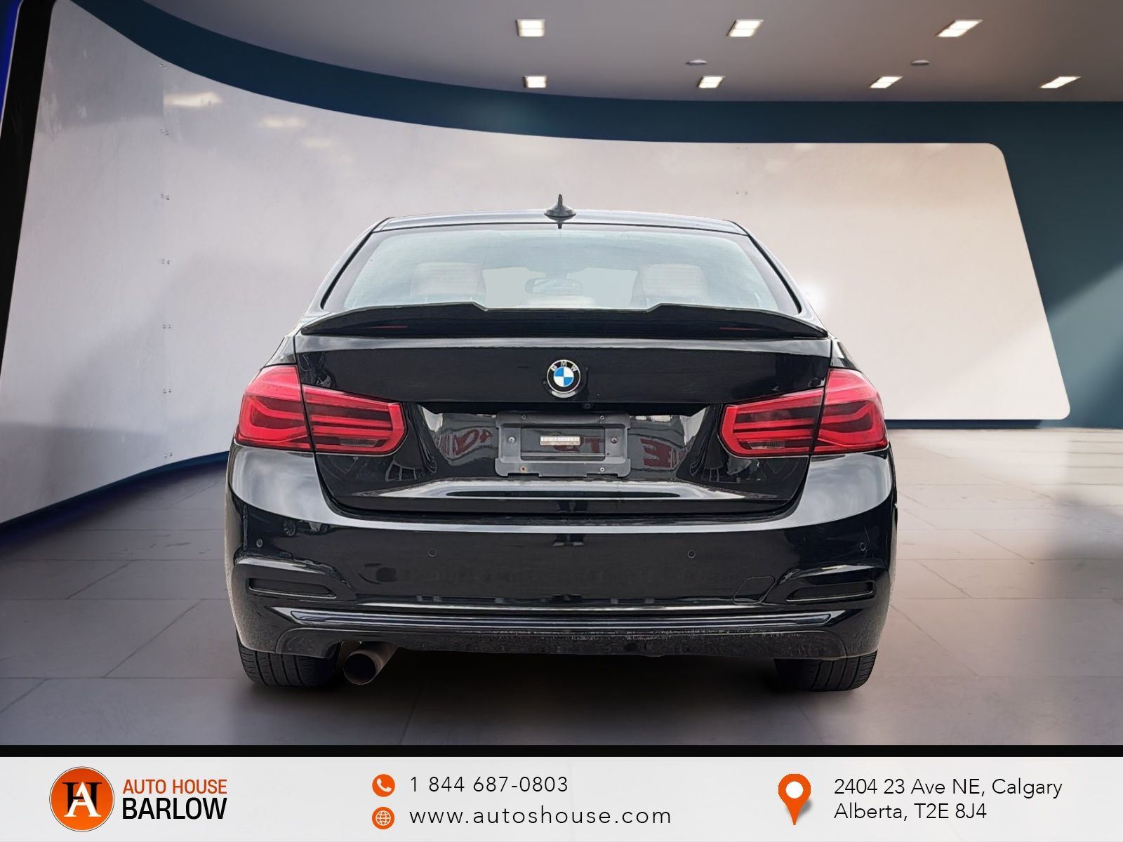 Photo 2017 BMW 3 Series 330i xDrive AWD #3