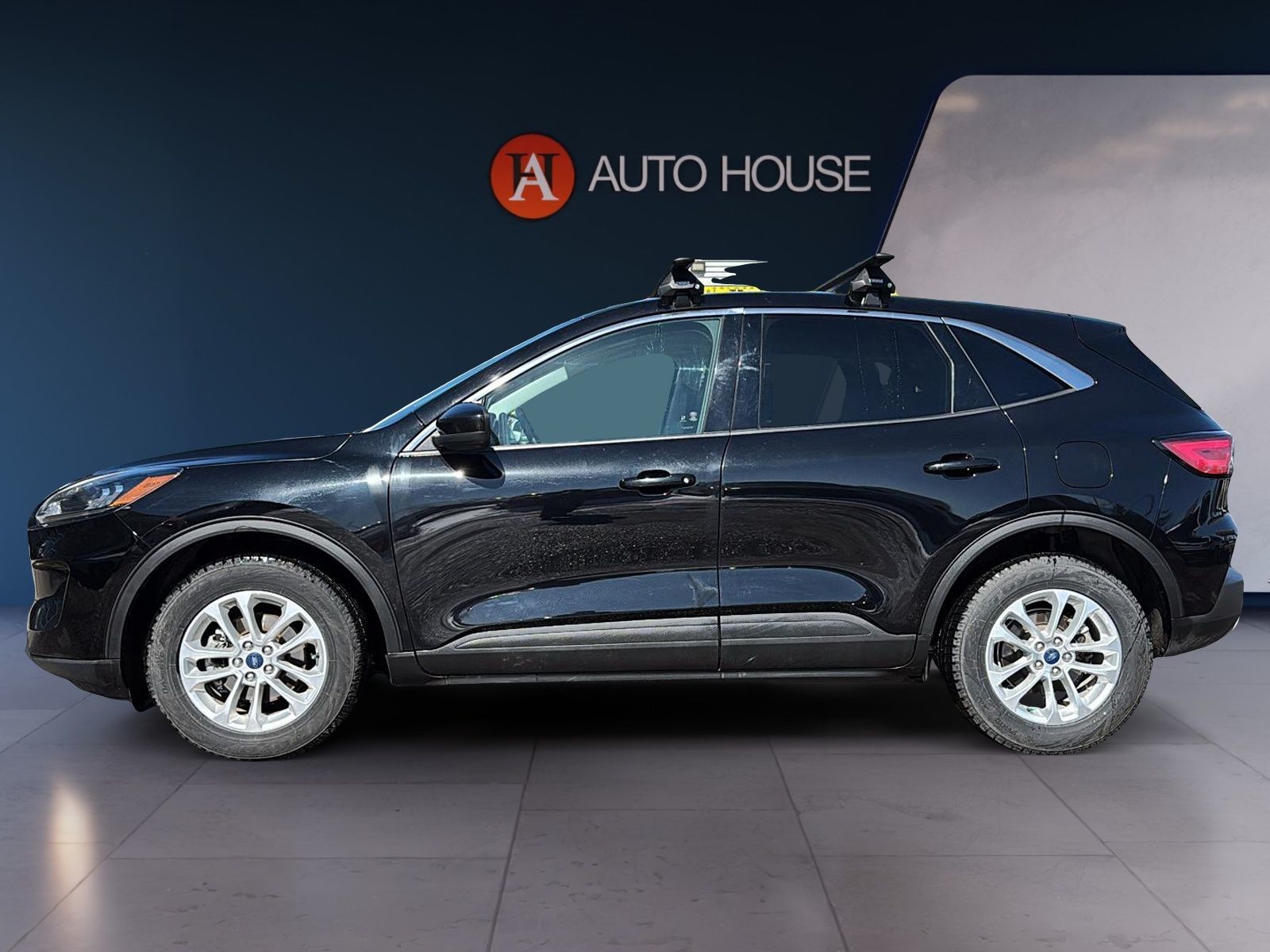 Photo 2021 Ford Escape SE #5