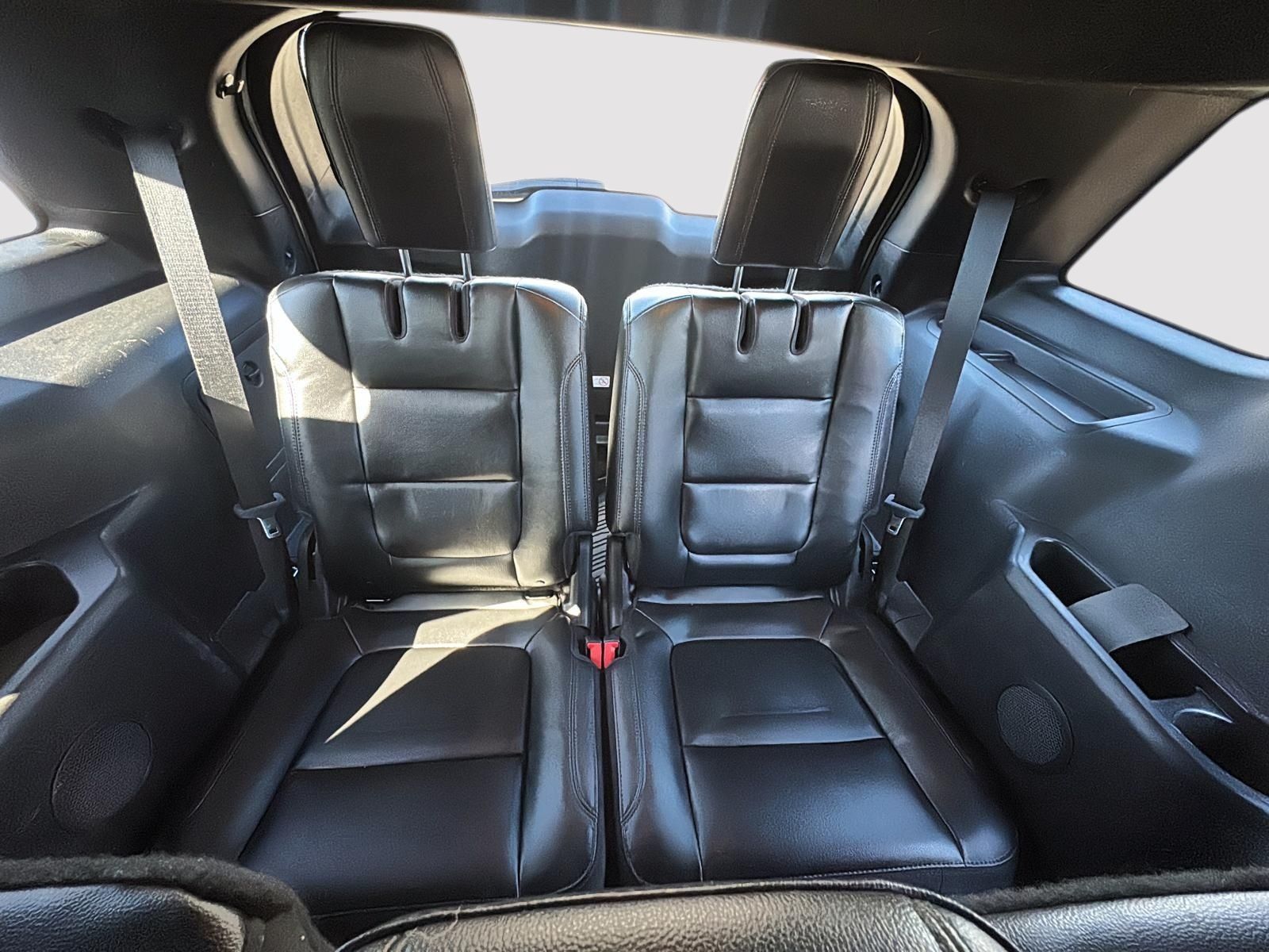 Photo 2017 Ford Explorer XLT LEATHER SEATS #8