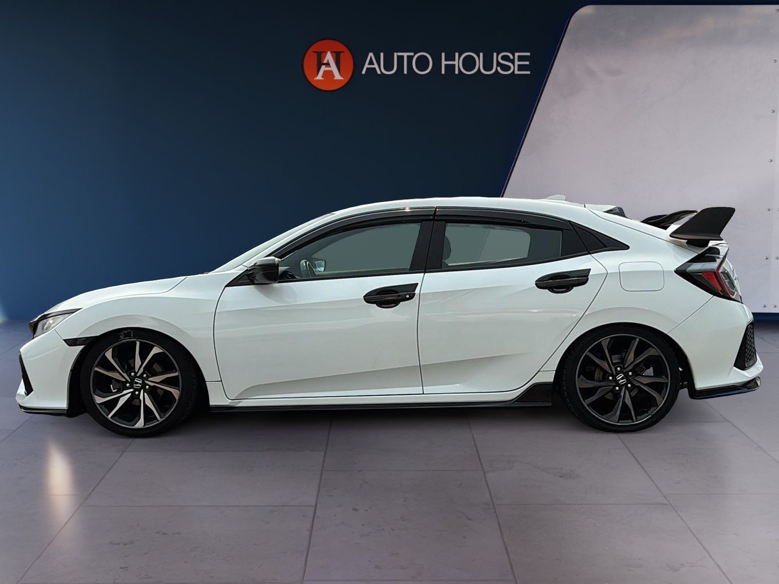 Photo 2017 Honda Civic Hatchback Sport #5