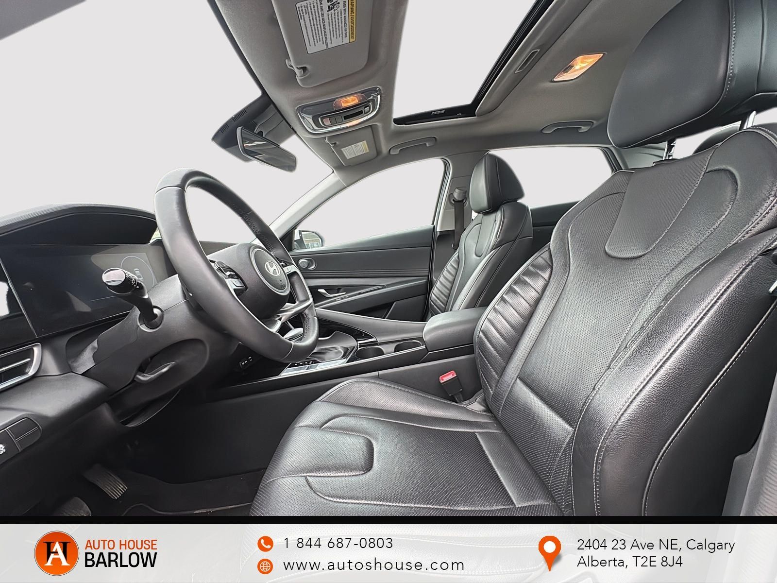 Photo 2025 Hyundai Elantra Luxury LEATHER SEATS #6