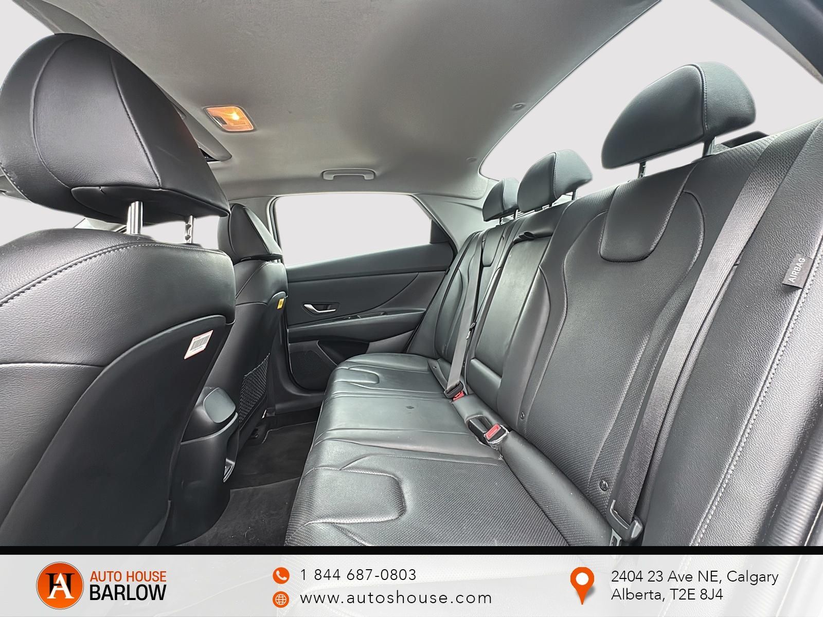 Photo 2025 Hyundai Elantra Luxury LEATHER SEATS #7