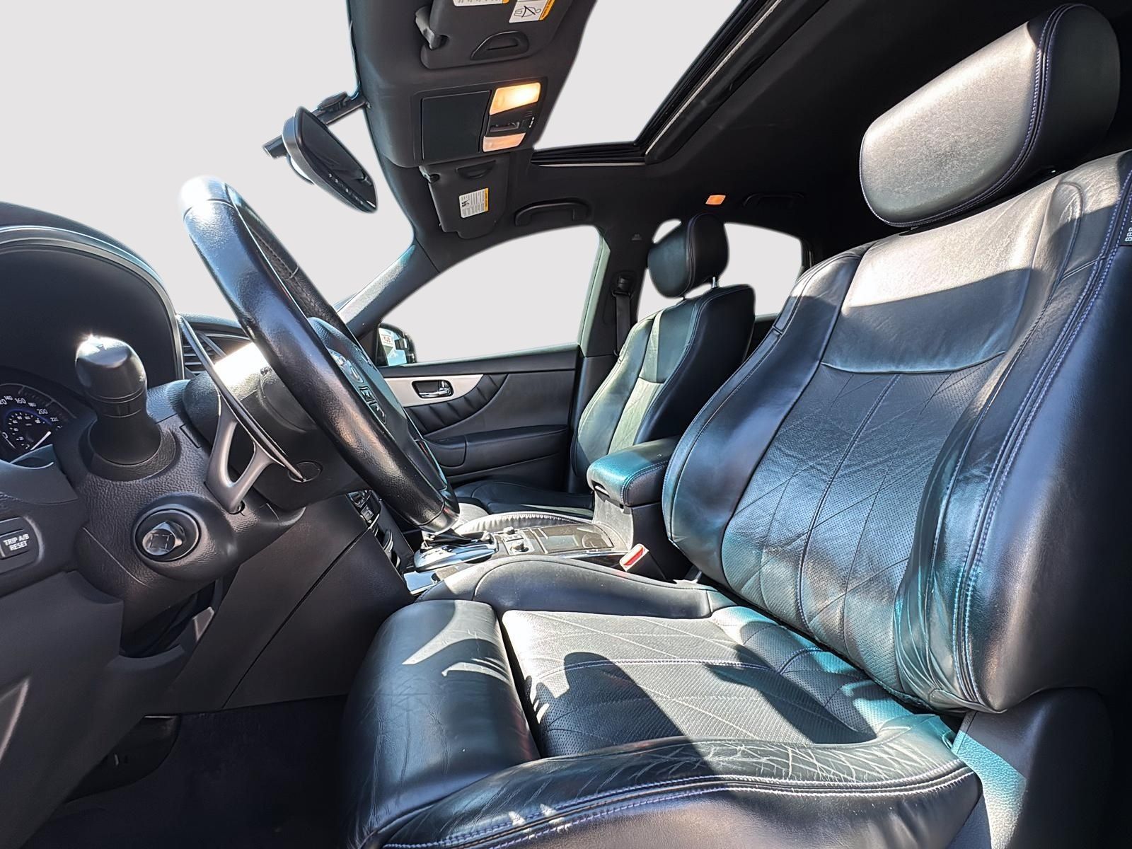 Photo 2017 Infiniti QX70 S AWD #6