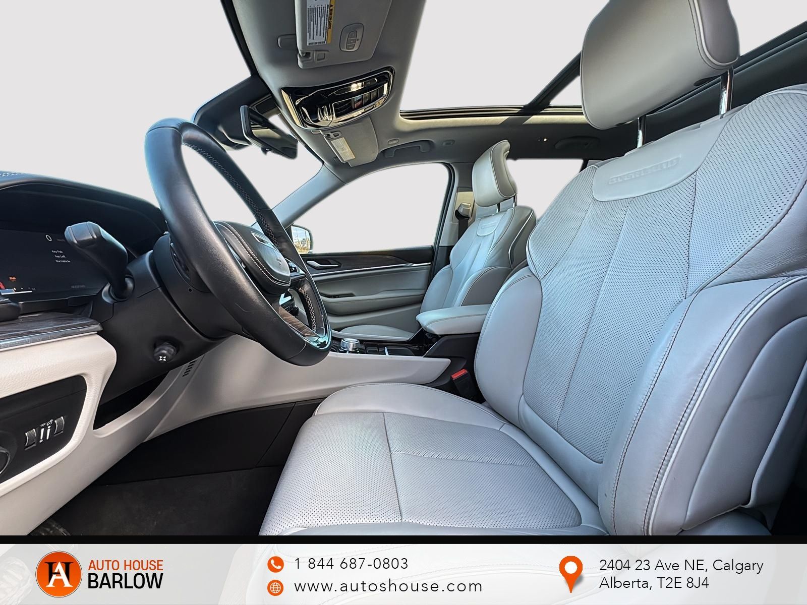 Photo 2023 Jeep Grand Cherokee Overland Leather #6