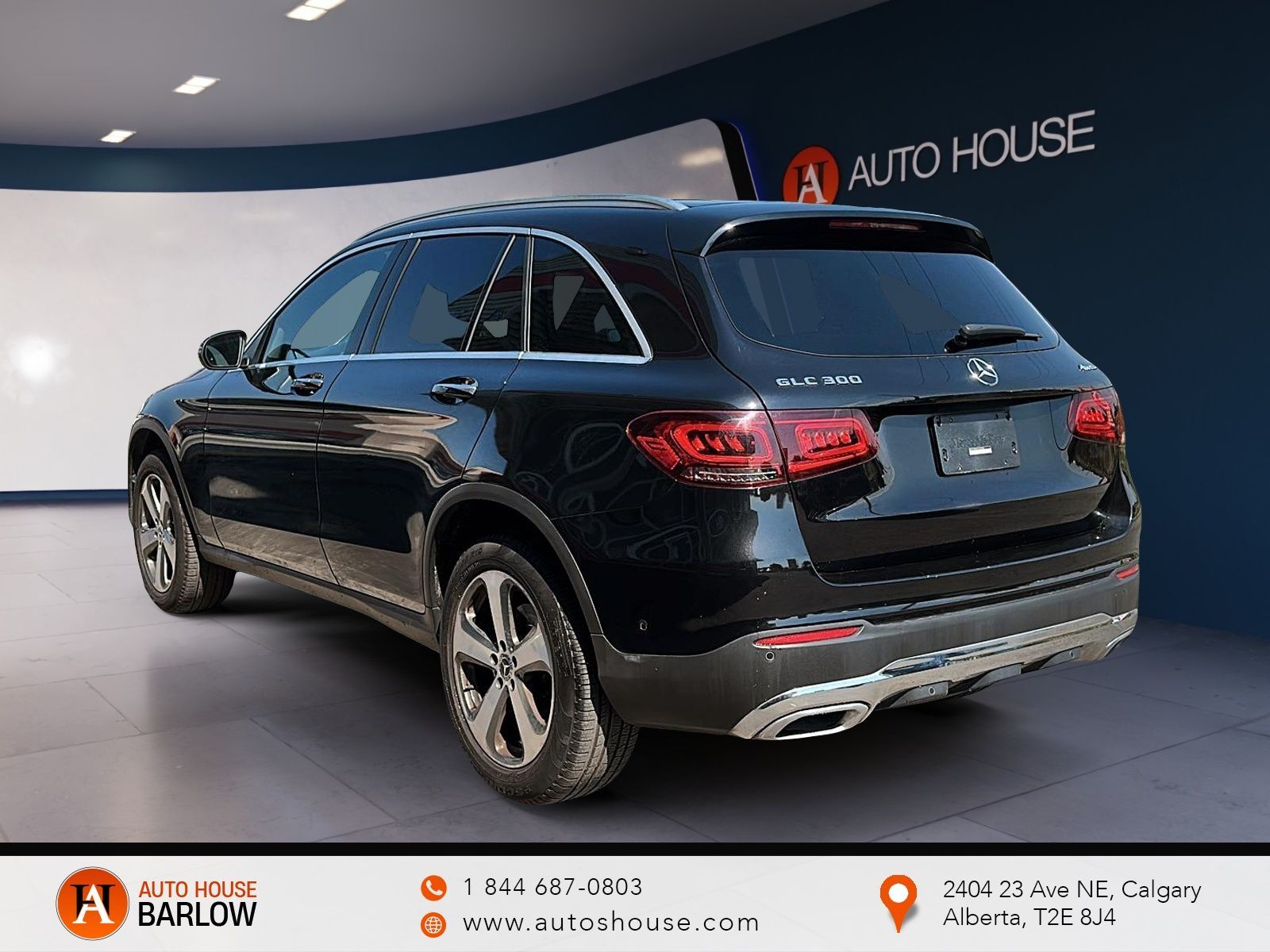 Photo 2020 Mercedes-Benz GLC GLC 300 4MATIC LEATHER SEATS #4