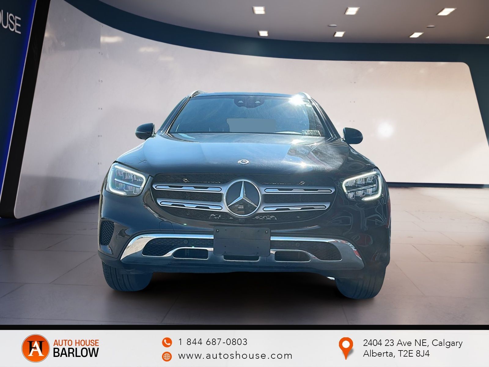 Photo 2020 Mercedes-Benz GLC GLC 300 4MATIC LEATHER SEATS #2