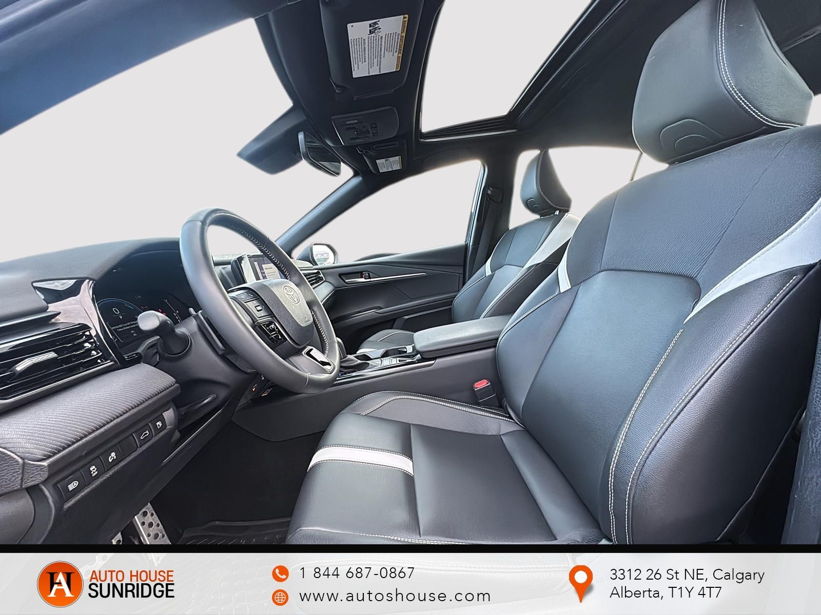 Photo 2025 Toyota Camry SE Upgrade AWD #6