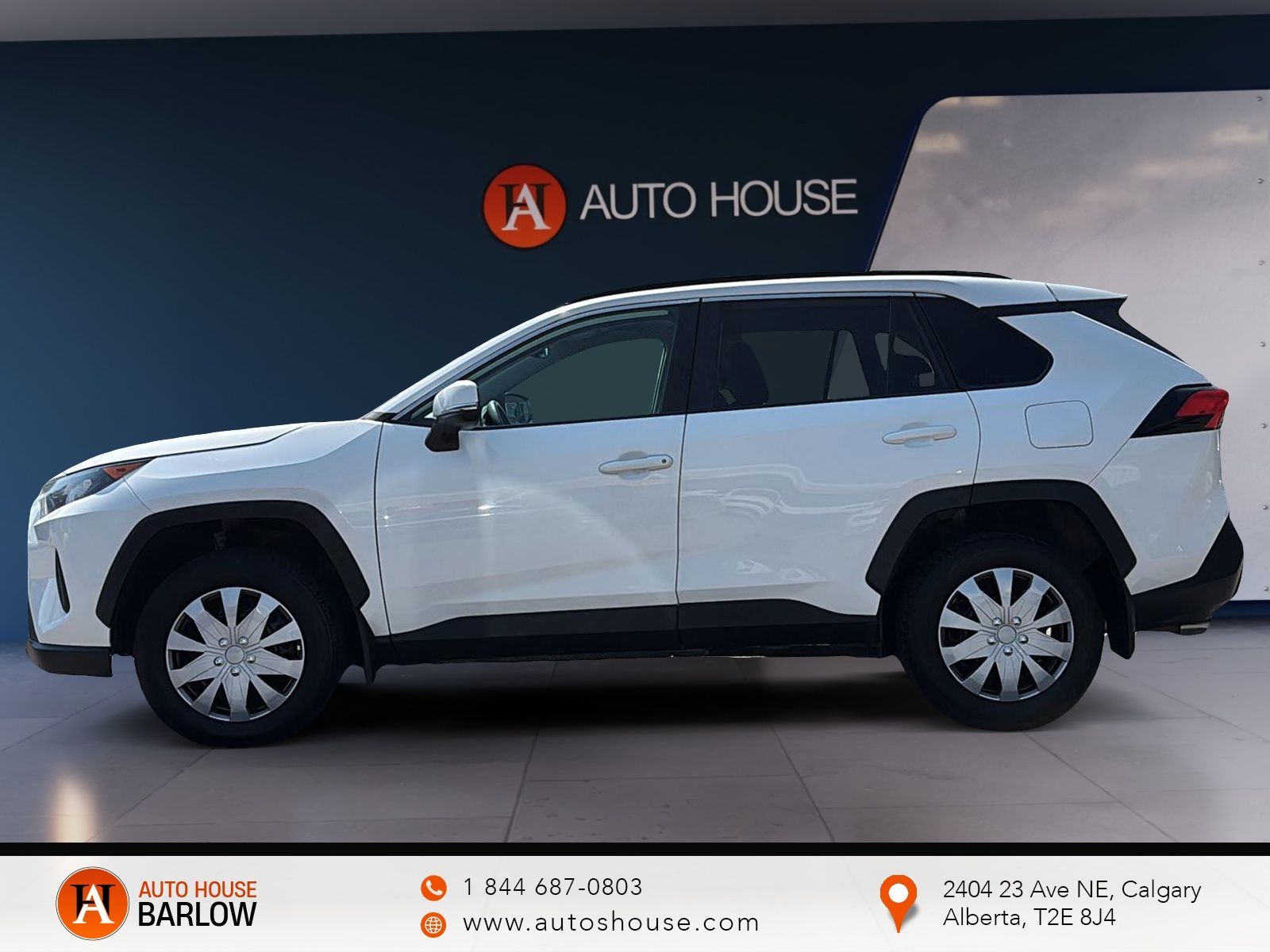 Photo 2021 Toyota RAV4 LE AWD #5