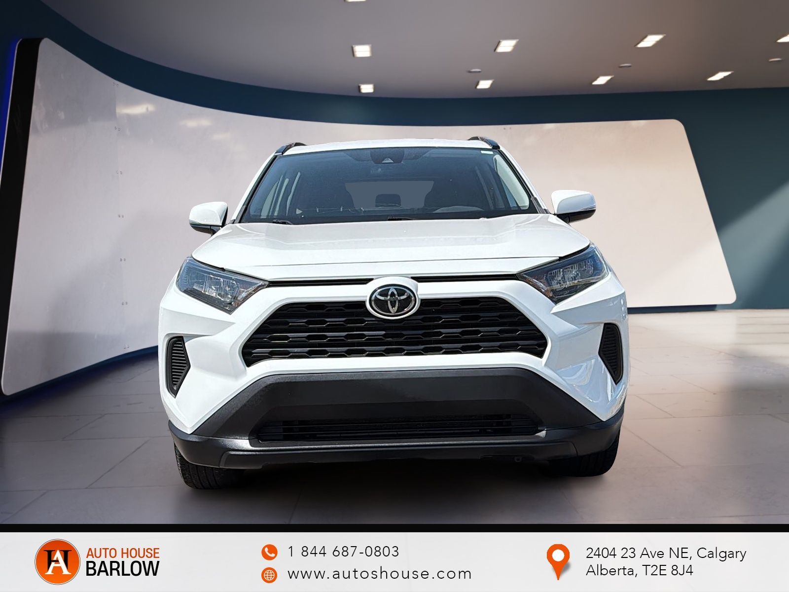 Photo 2021 Toyota RAV4 LE AWD #2