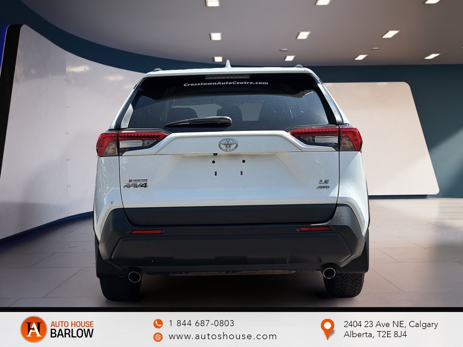 Photo 2021 Toyota RAV4 LE AWD #3