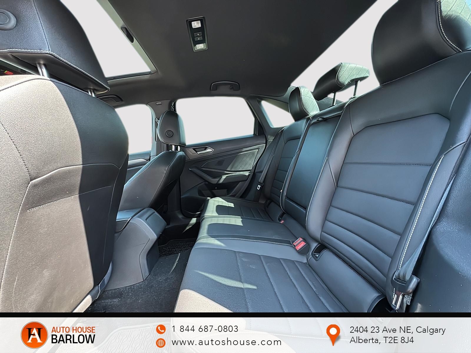 Photo 2024 Volkswagen Jetta Comfortline LEATHER SEATS #7