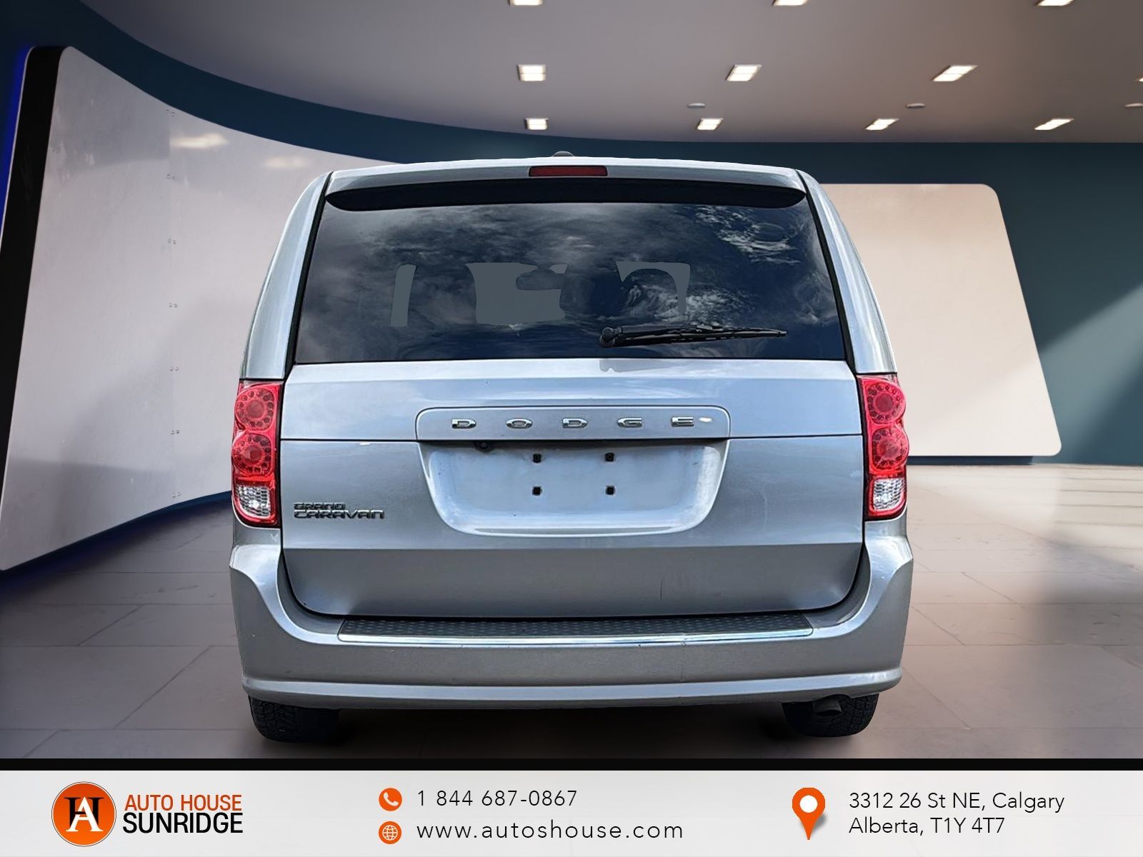 Photo 2020 Dodge Grand Caravan SE #3