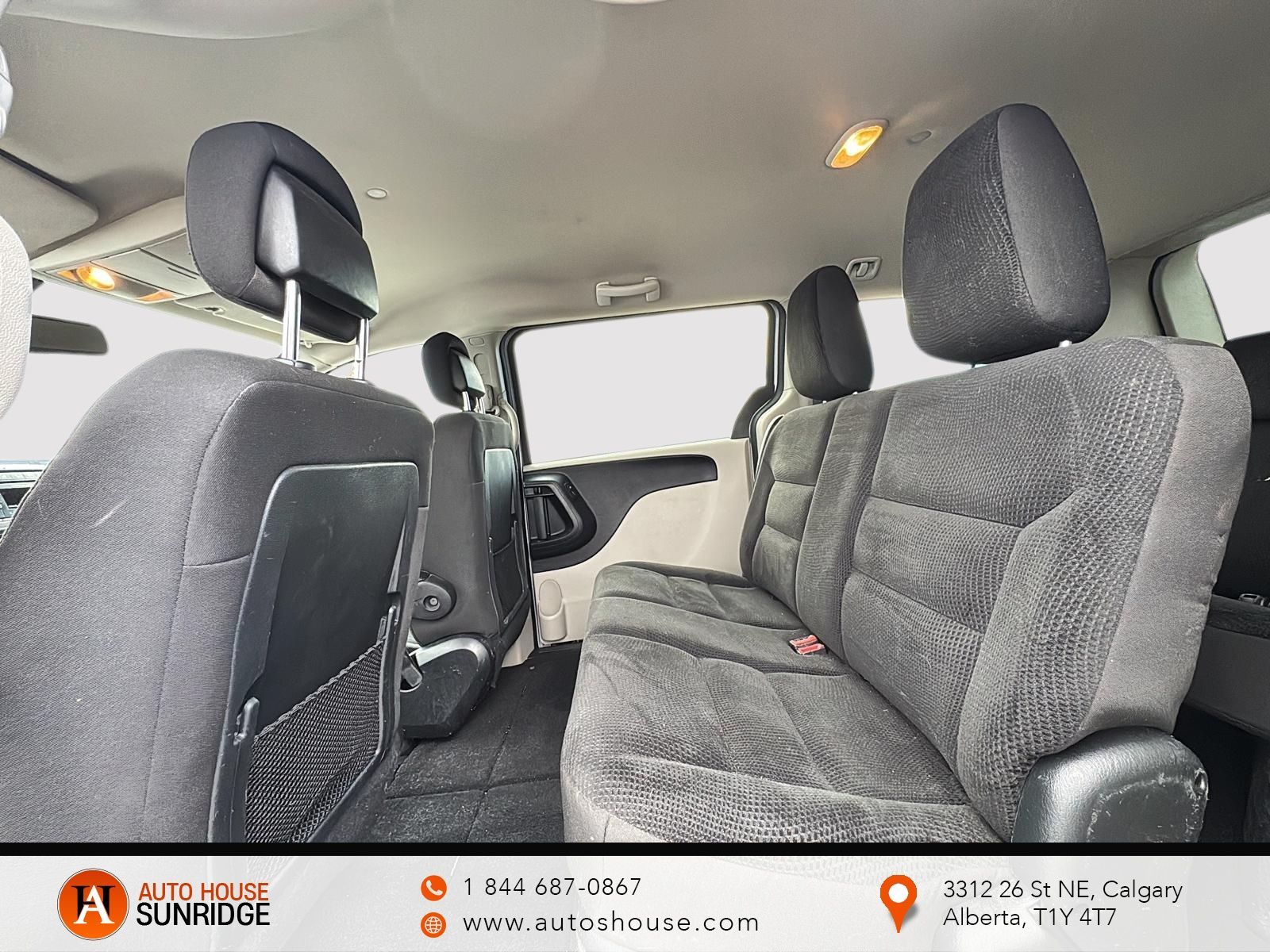 Photo 2020 Dodge Grand Caravan SE #7