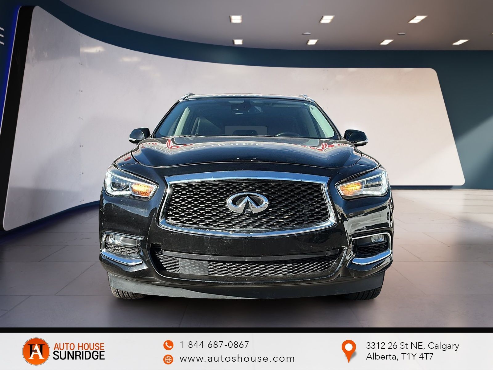 Photo 2020 Infiniti QX60 LUXE PURE LEATHER SEATS #2