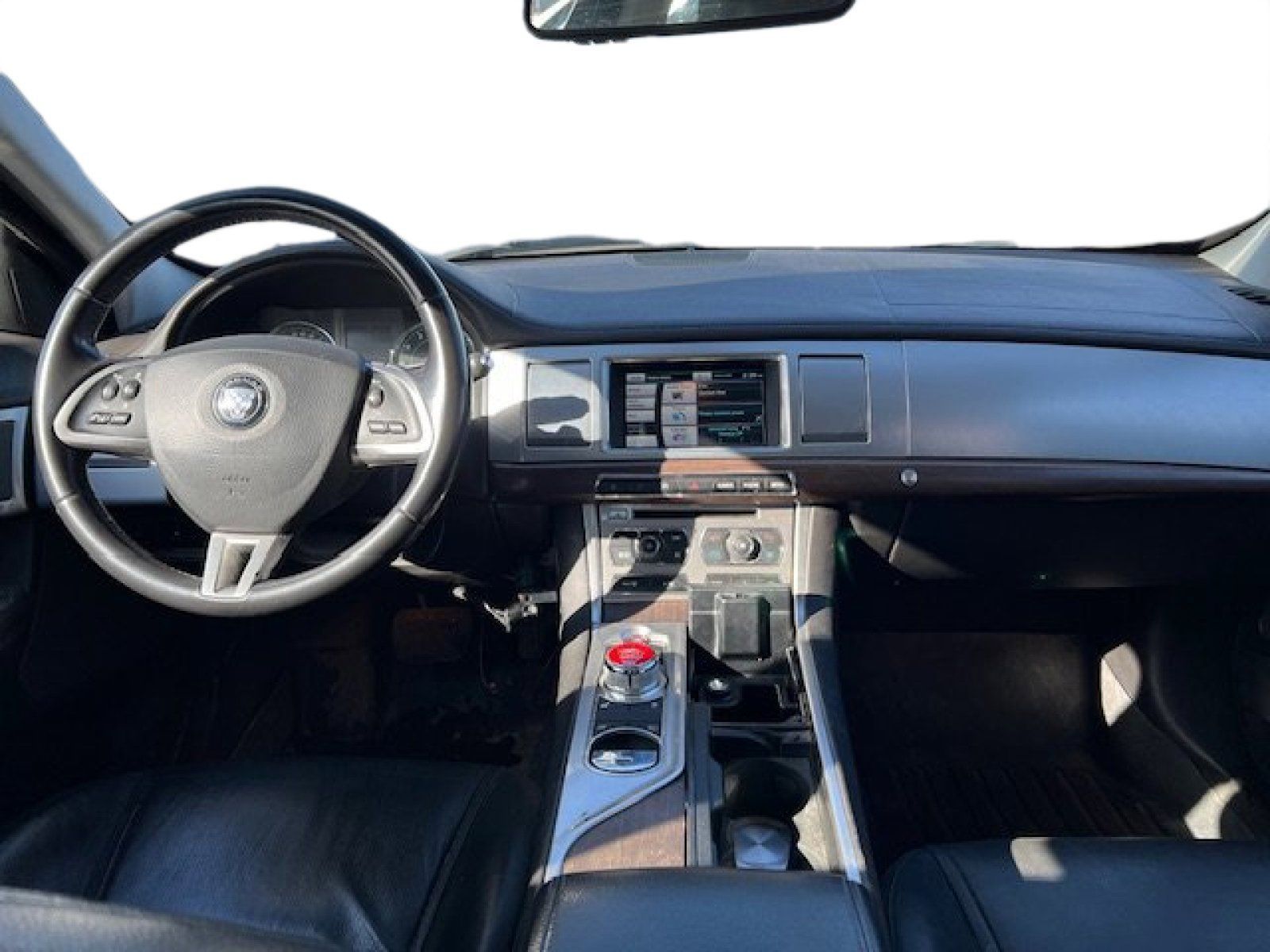 Photo 2014 Jaguar XF SPORT AWD | HEATED SEATS | SUNROOF #6