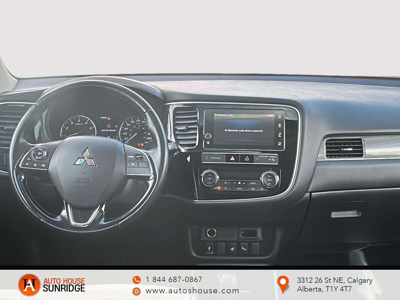 Photo 2019 Mitsubishi Outlander ES PREMIUM LEATHER SEATS #8