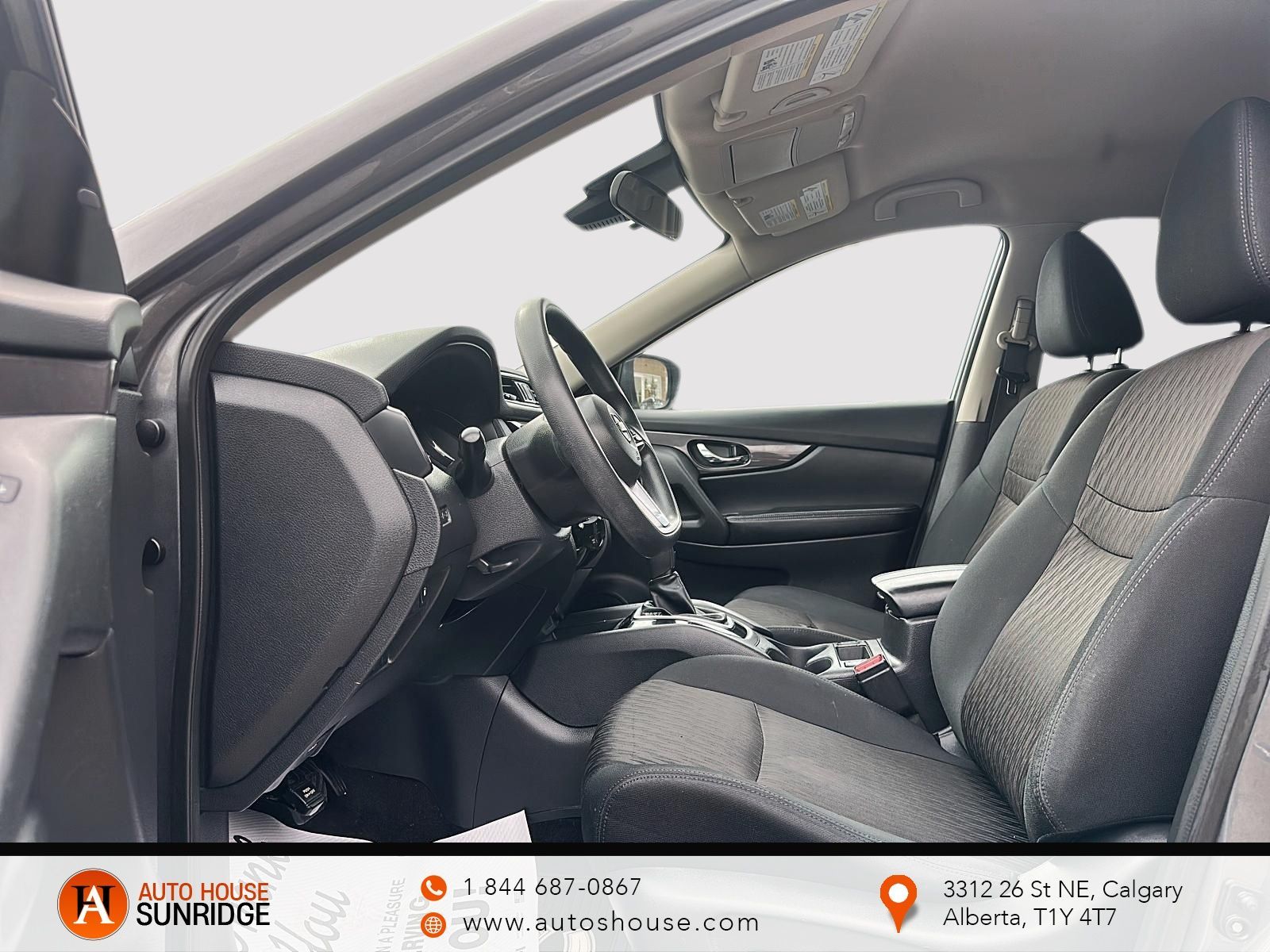Photo 2019 Nissan Rogue SV AWD #6