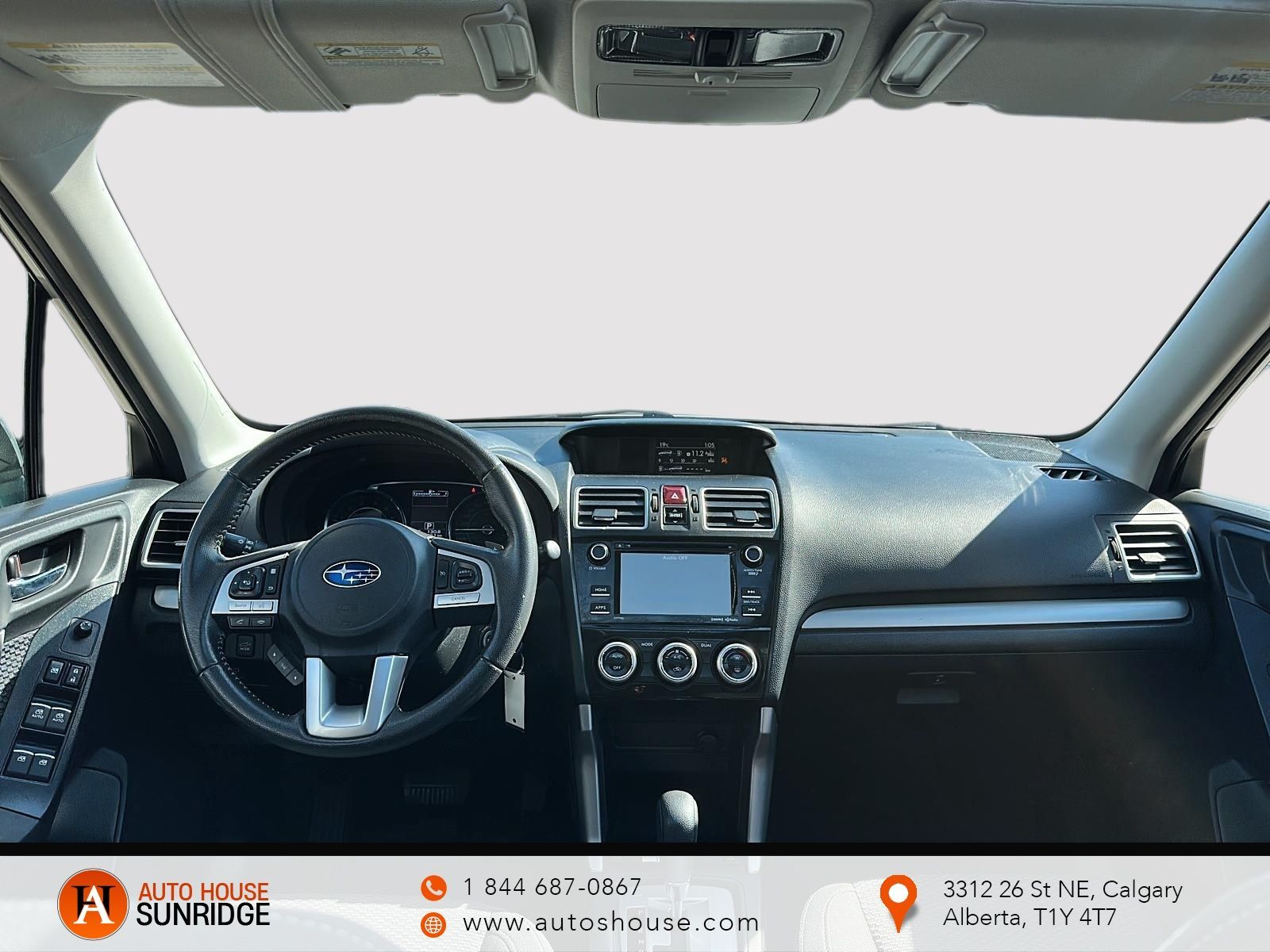 Photo 2018 Subaru Forester Touring AWD #8