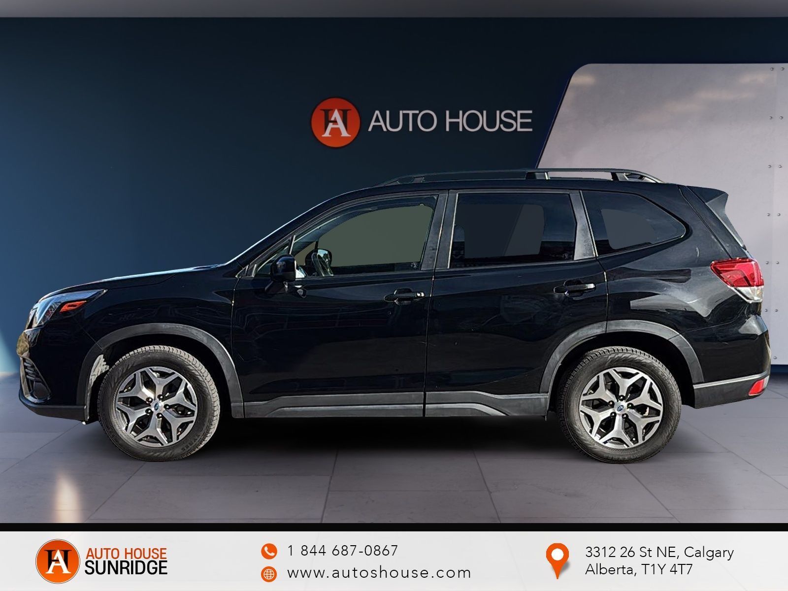 Photo 2023 Subaru Forester Touring Leather Seats AWD #5