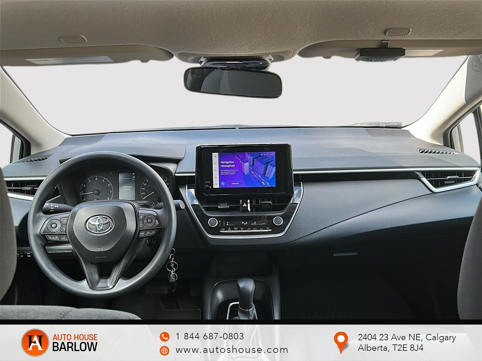 Photo 2025 Toyota Corolla LE #8