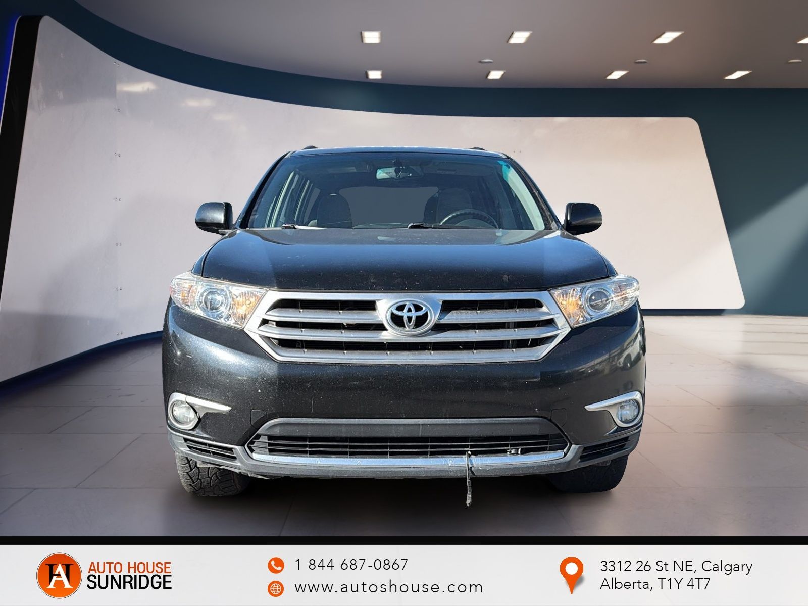 Photo 2012 Toyota Highlander LE #2