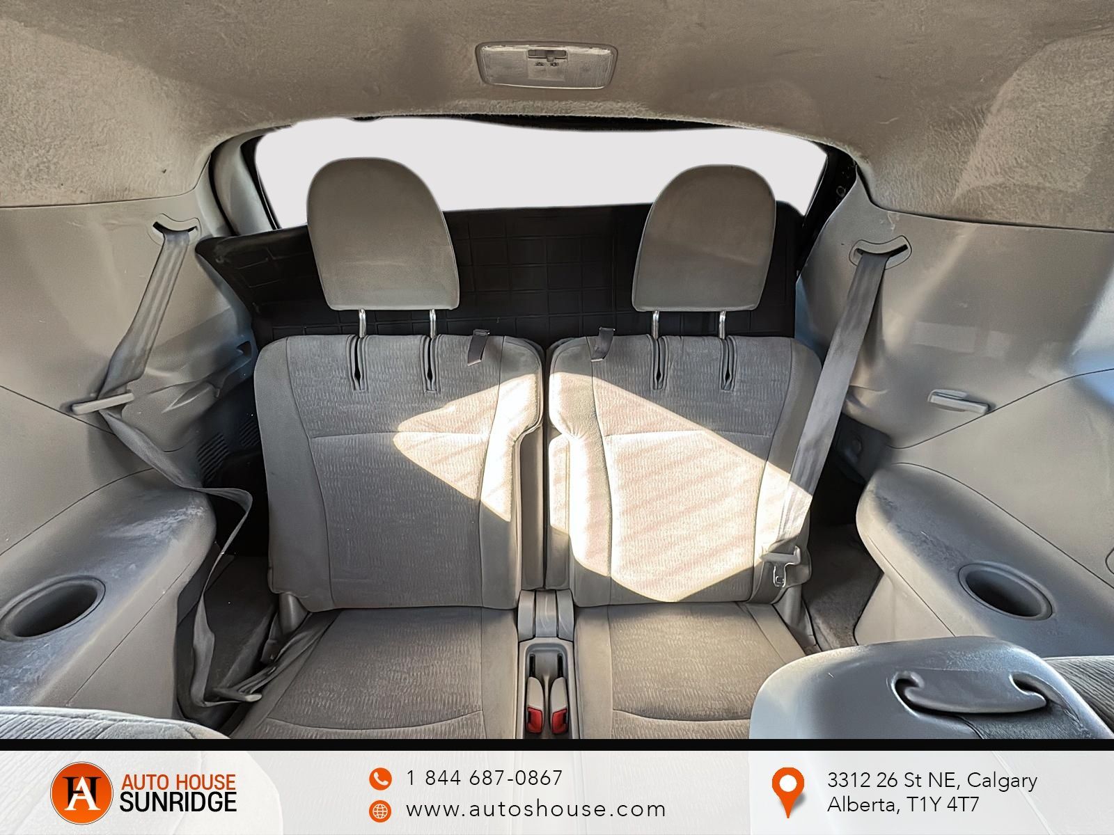 Photo 2012 Toyota Highlander LE #8