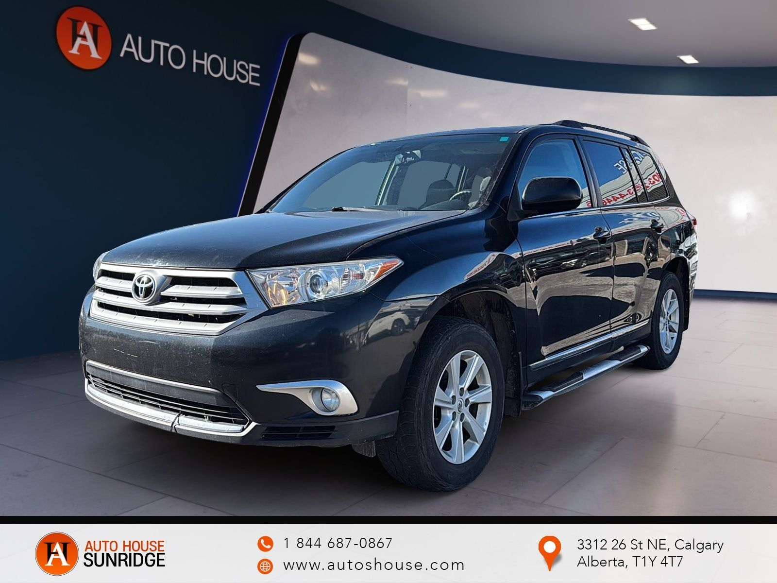 Photo 2012 Toyota Highlander LE #1