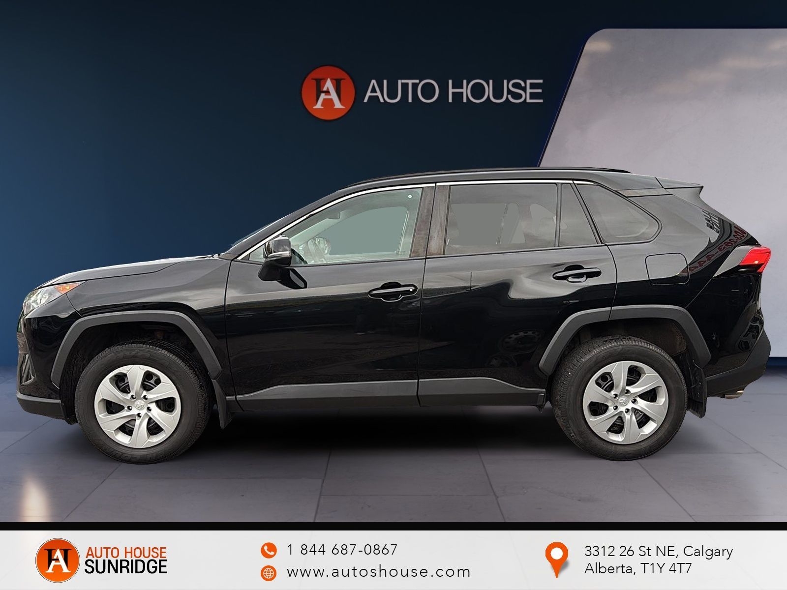 Photo 2021 Toyota RAV4 LE AWD #5