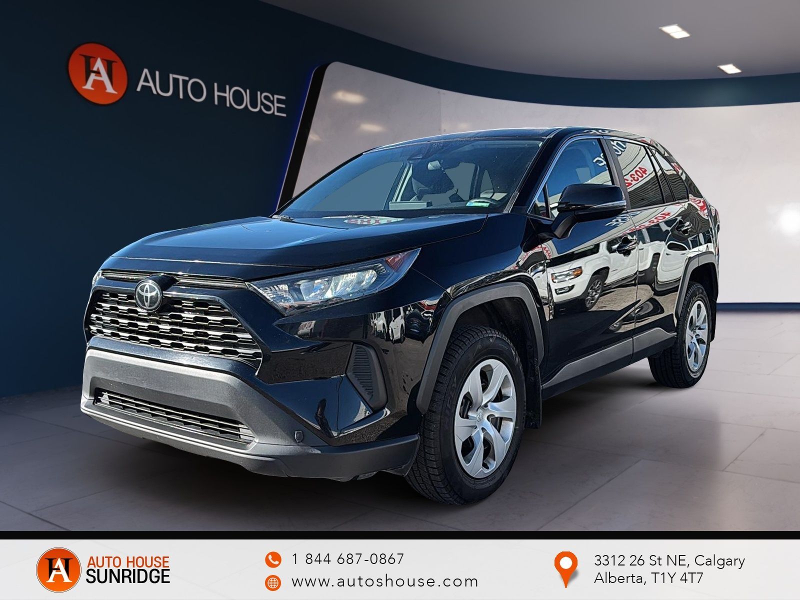 Photo 2024 Toyota RAV4 LE AWD #1