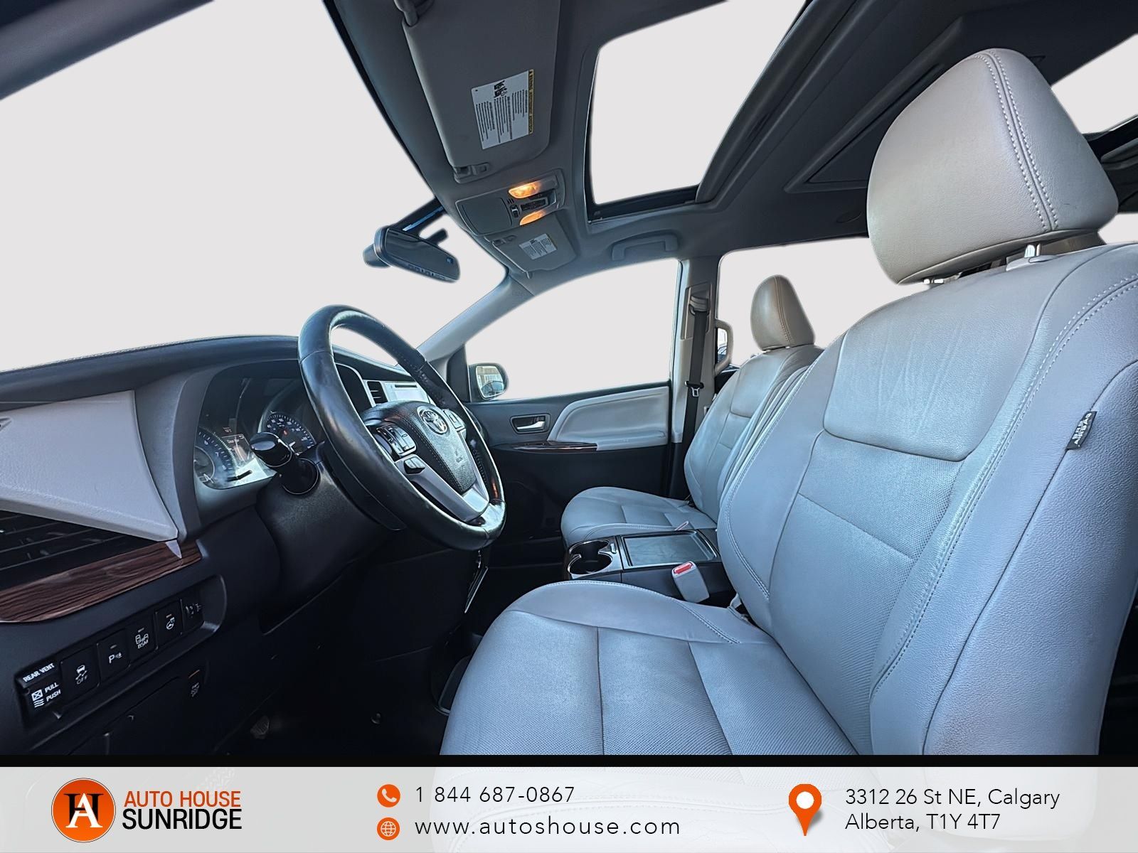 Photo 2017 Toyota Sienna LIMITED AWD LEATHER SEATS #6