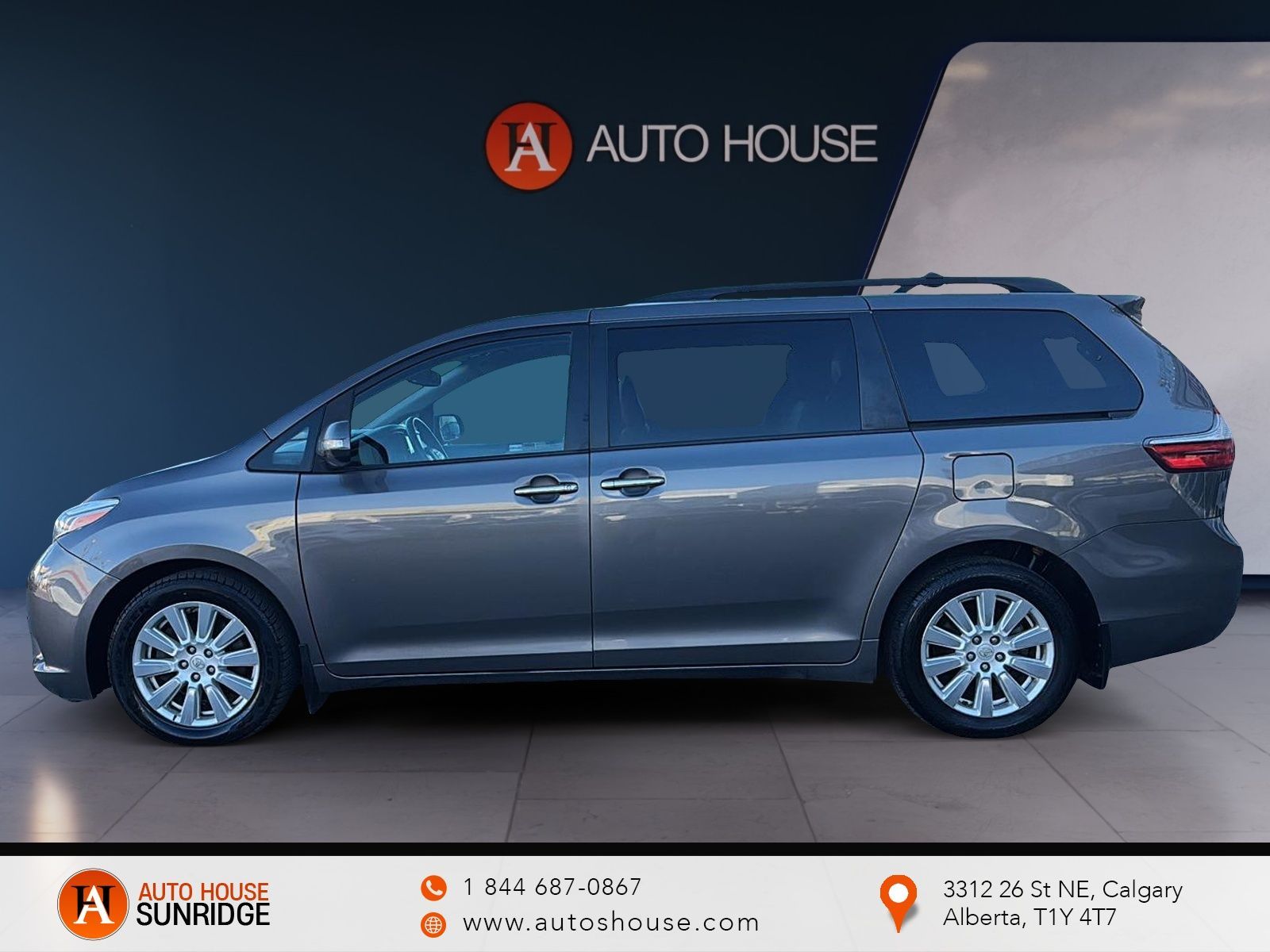 Photo 2017 Toyota Sienna LIMITED AWD LEATHER SEATS #3