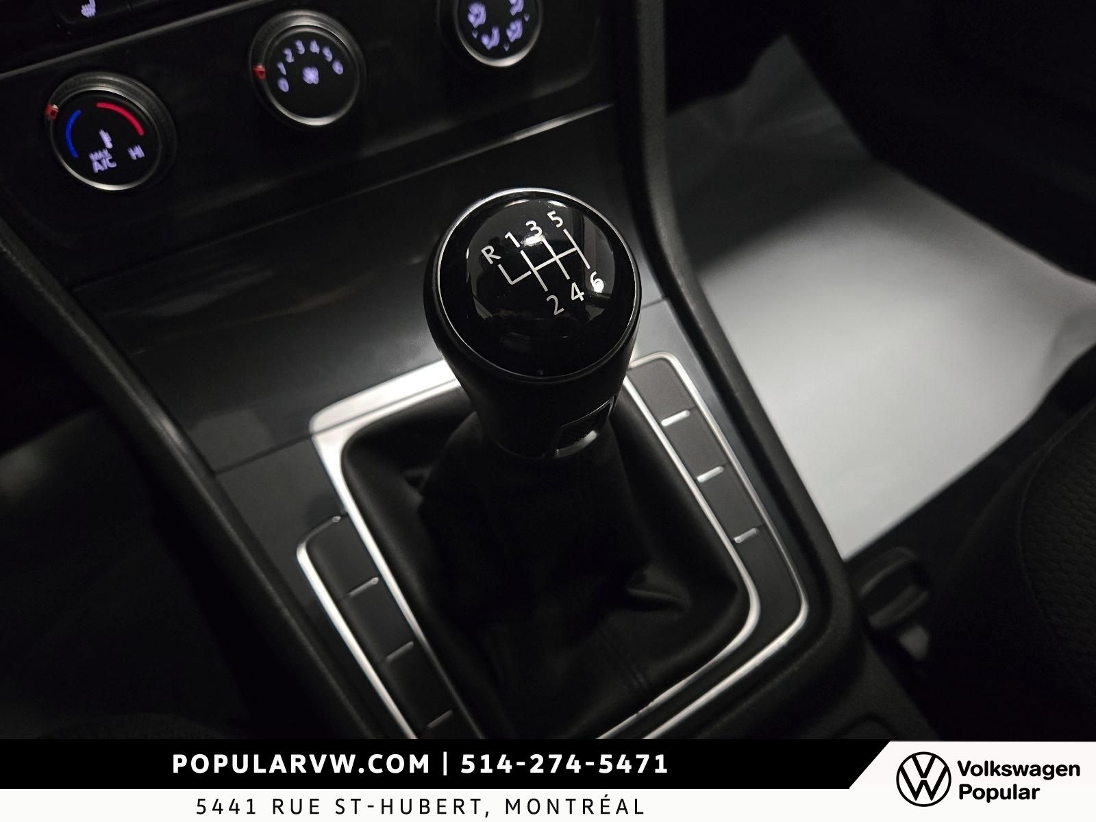 Volkswagen Golf Comfortline 2021 Bas Kilometrage + Navigation!