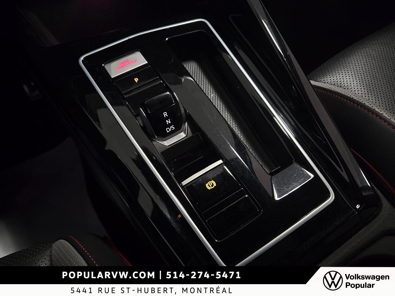 Volkswagen GTI Performance 2023 Toit Ouvrant & Système Audio Harman Kardon®!