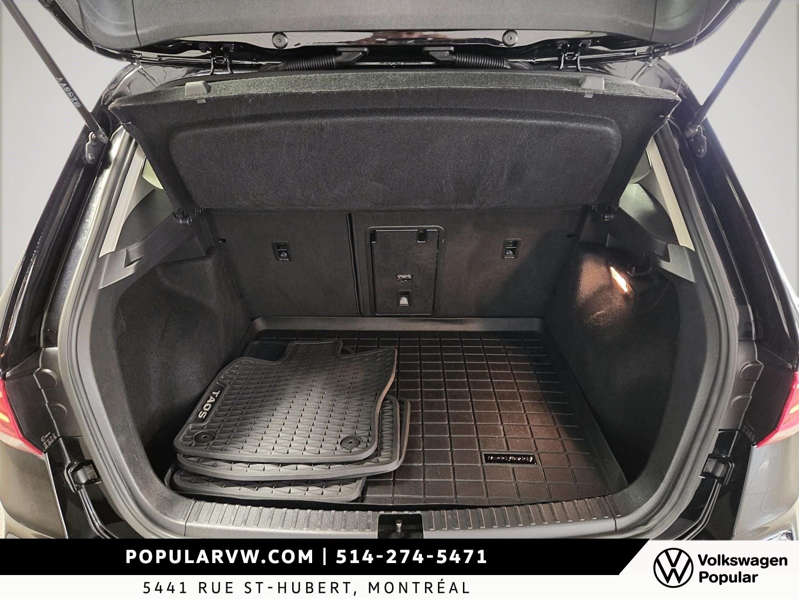 2022 Volkswagen Taos Comfortline 4Motion Panoramic Sunroof + 18