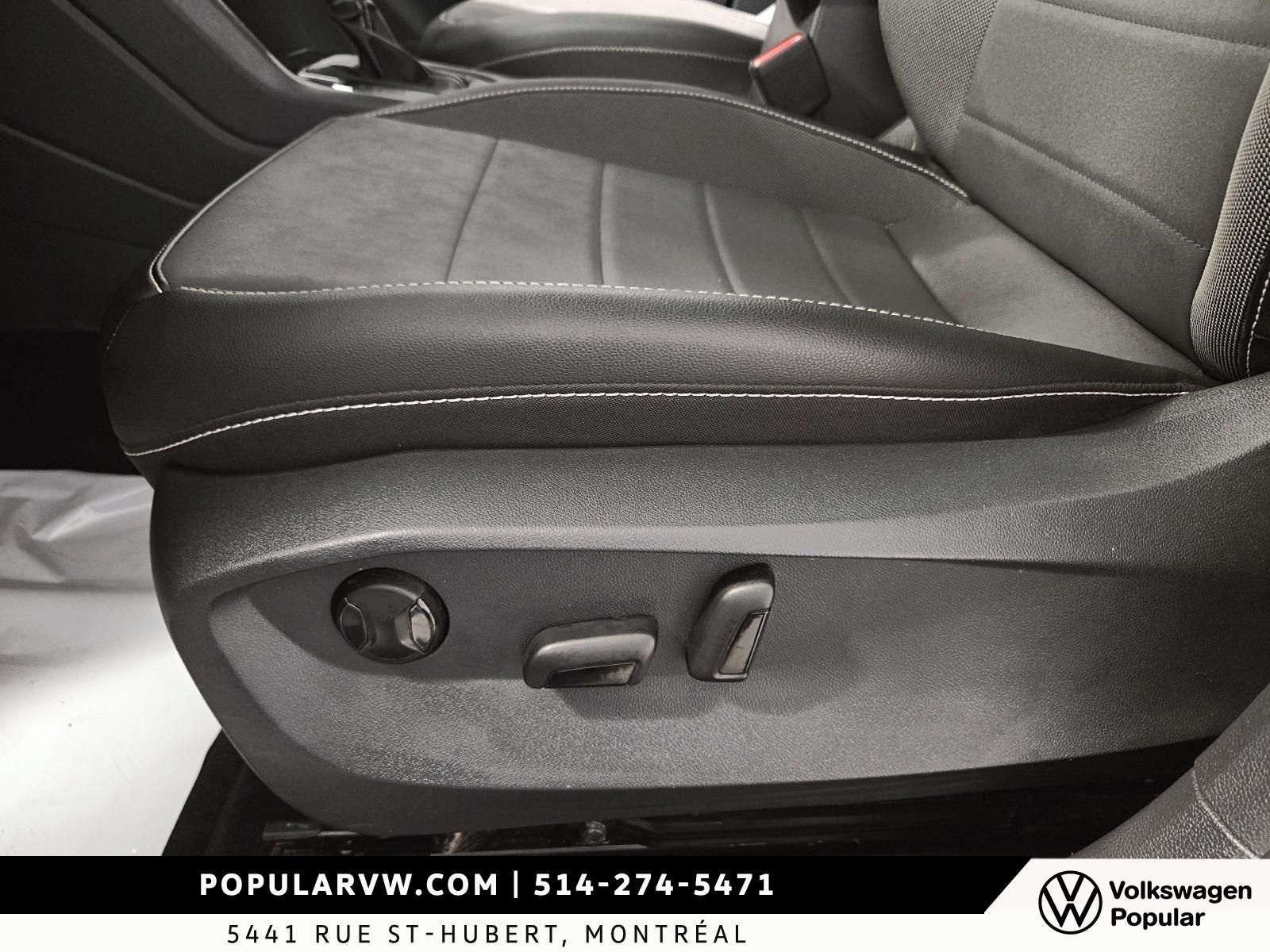 Volkswagen Taos Comfortline 2022 4Motion + Toit Ouvrant Panoramique!